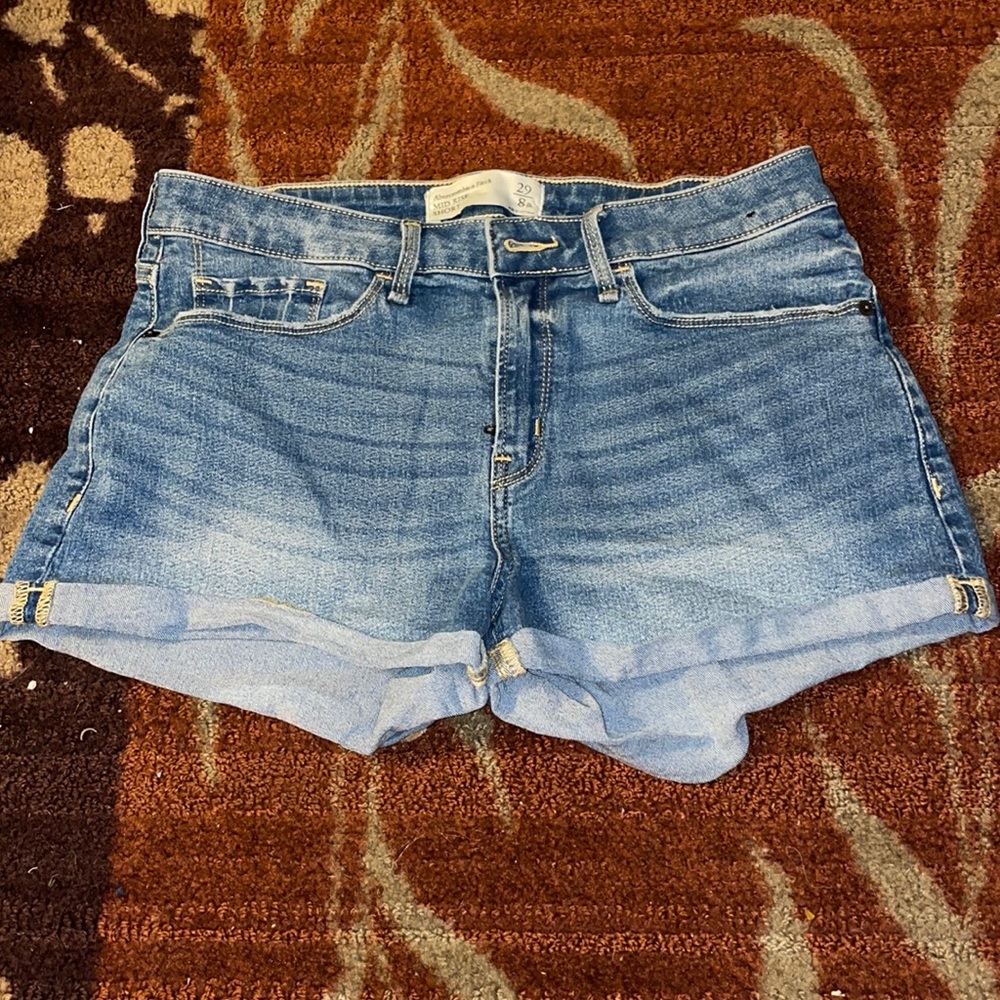Mid rise Abercombie & Fitch Jean shorts